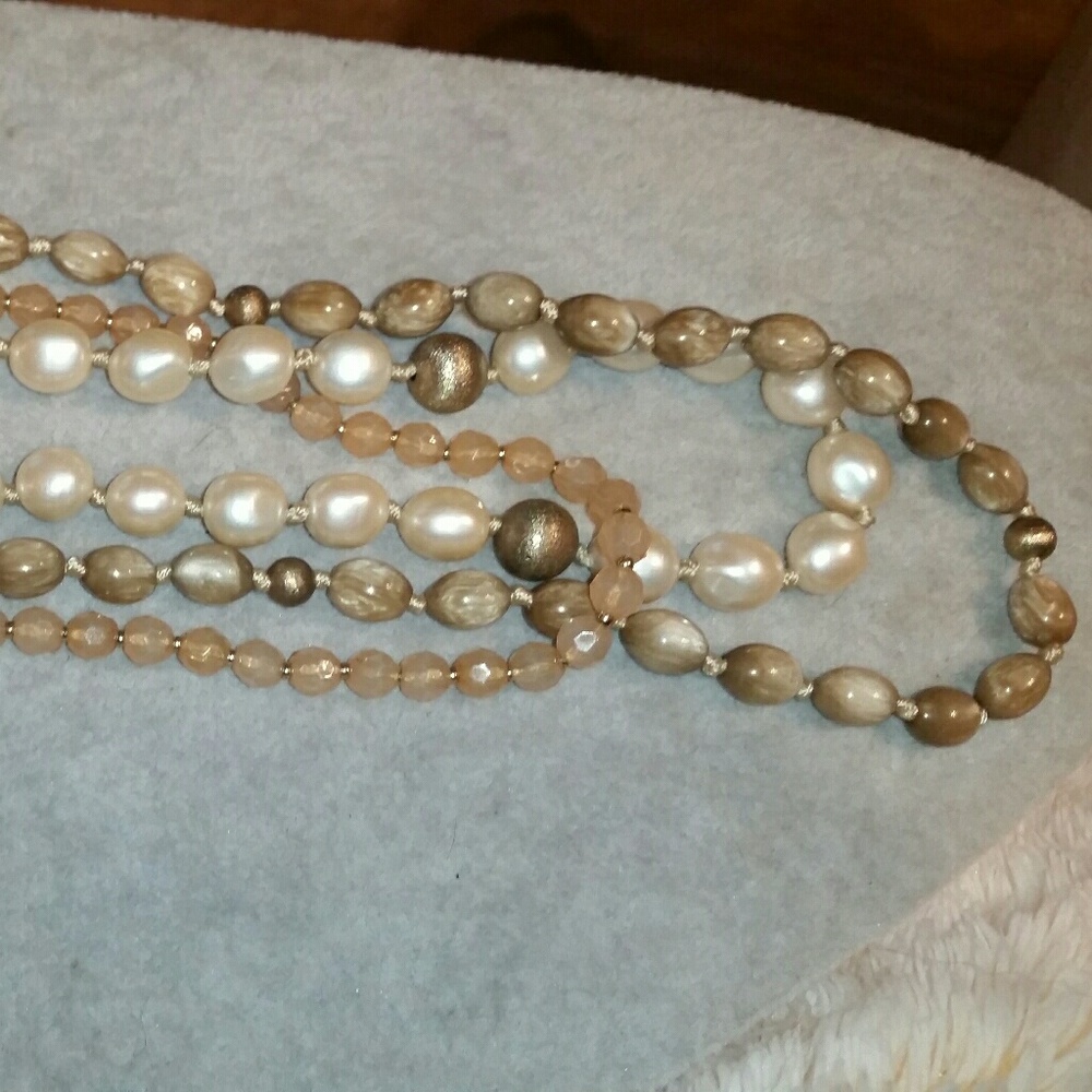 Monet Gold, Multi-Strand, Hand Knotted Beaded Neck - Picture 3 of 7